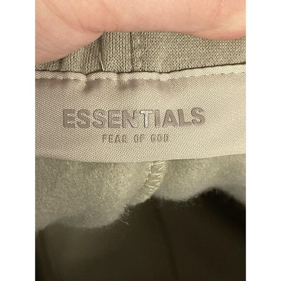 Fear Of God Essentials Pants Mens Medium Beige 100% Cotton Sweatpants Joggers - Picture 8 of 11